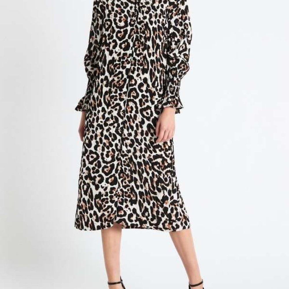 EUC Baum und Pferdgarten Aeverie Midi Dress in Wild Leo M (38 FR) EUC
